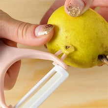 Stainless Steel Blade Peeler Universal Peeler for Professional and Household Kitchen Peeler (1 pc)